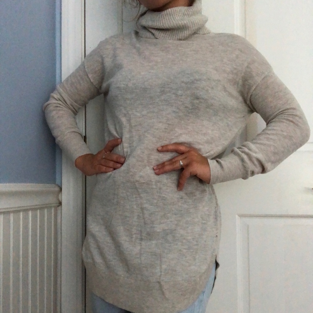 Long Tan Turtleneck